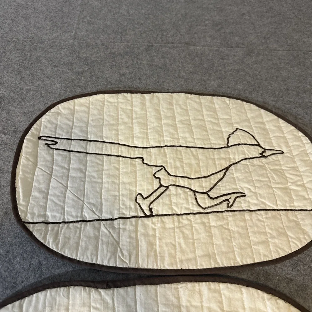 4 Handmade Quilted Oval Roadrunner Fabric Placemats Grandma Country Farmhouse
